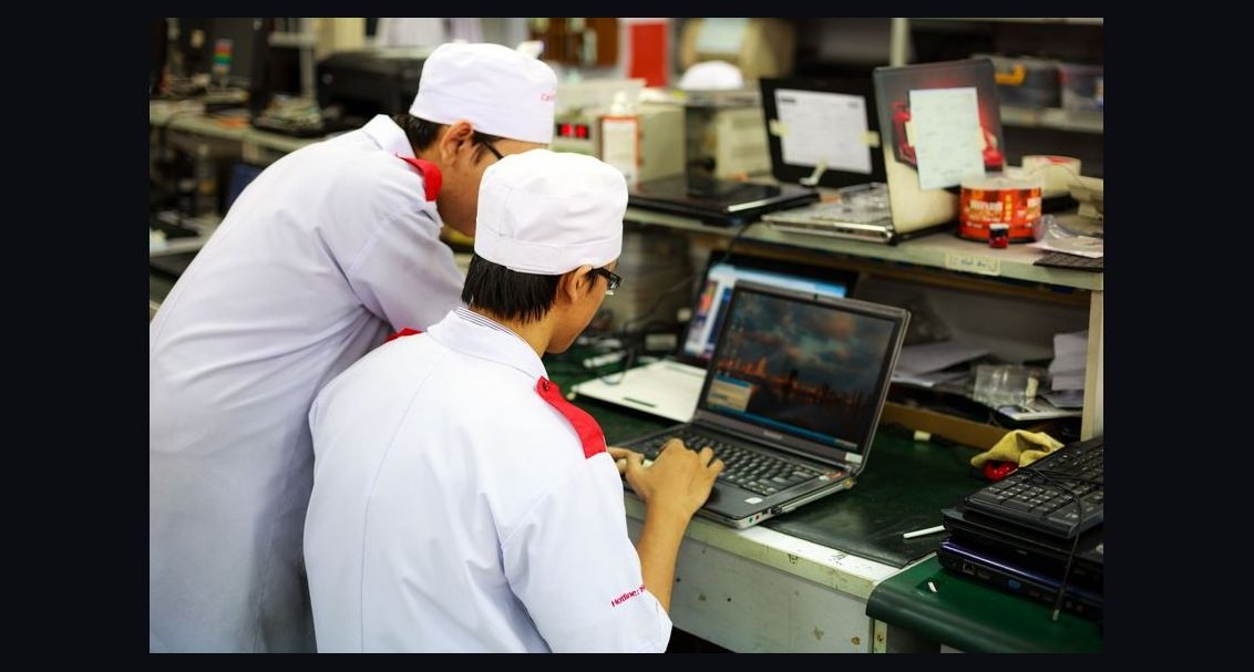How do you architect revenue operations for a field service software company in 2027?