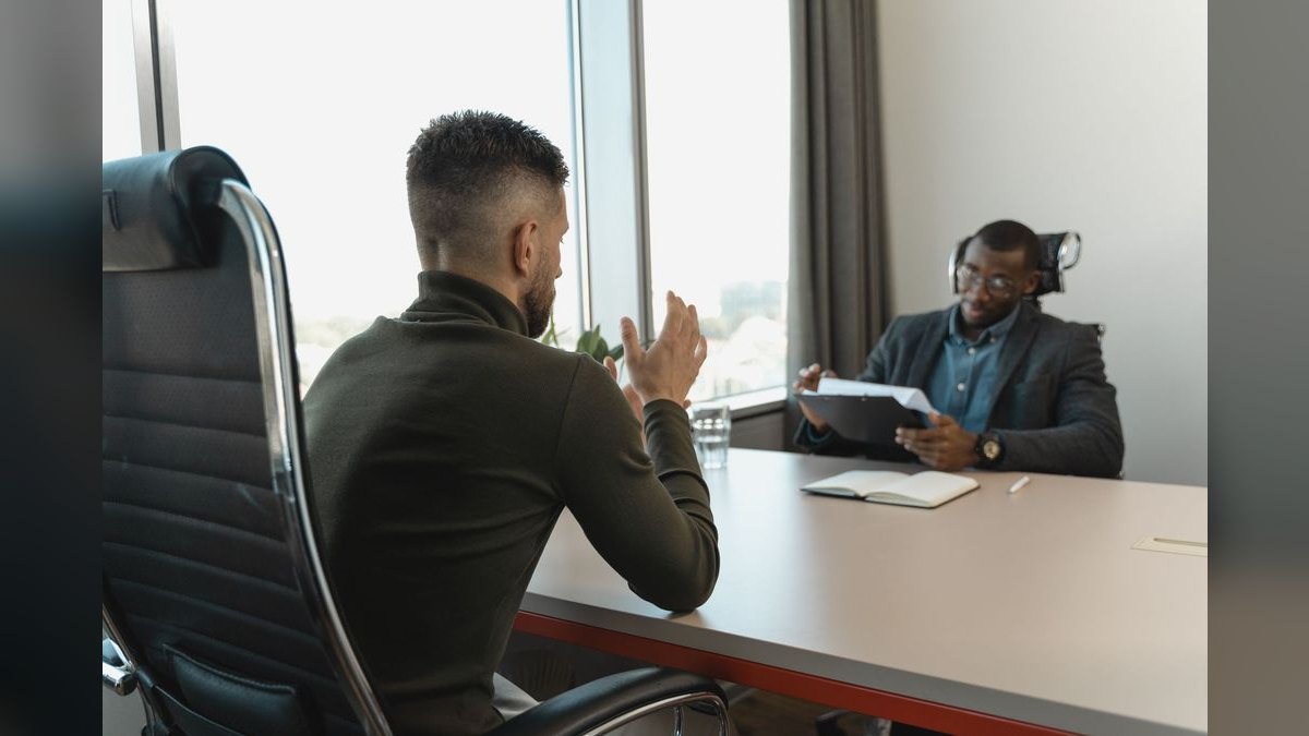 Win-Loss Interview Program Design in 2027 — figure 2