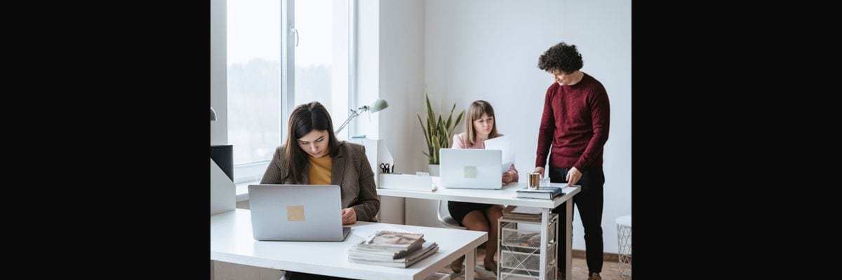 Churn Save Desk Structure in 2027