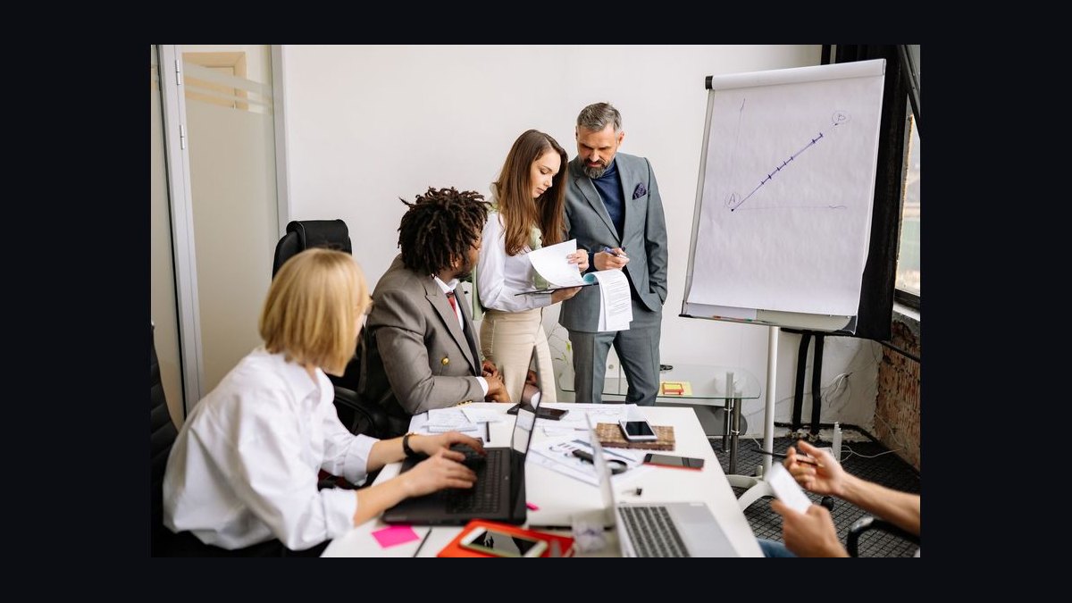Roll-Up Integration Sales Playbook in 2027 — figure 9
