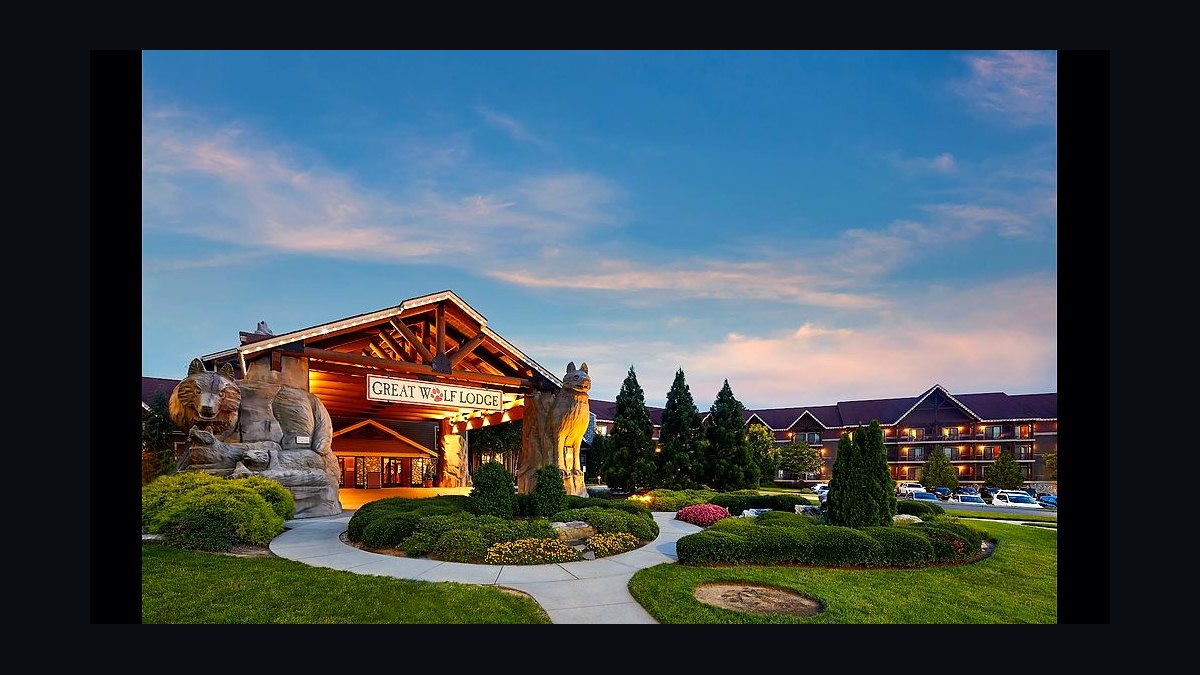 The 10 Best Great Wolf Lodge-Style Indoor Water Park Resorts in the U.S. for 2027 — figure 6