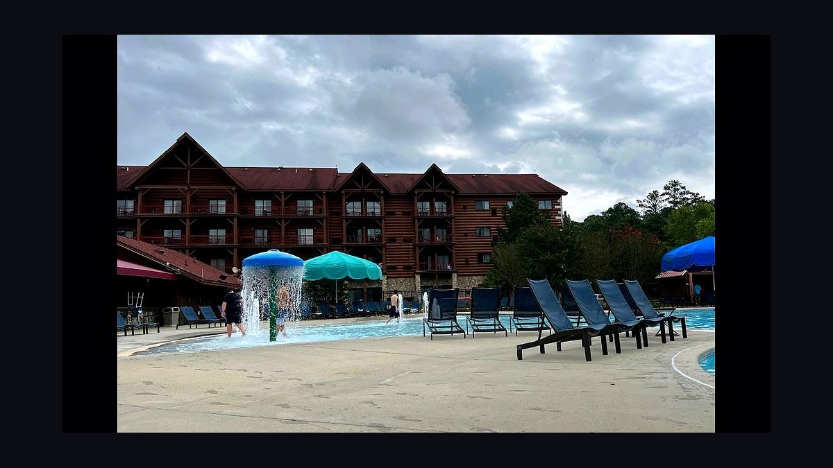 The 10 Best Great Wolf Lodge-Style Indoor Water Park Resorts in the U.S. for 2027 — figure 9