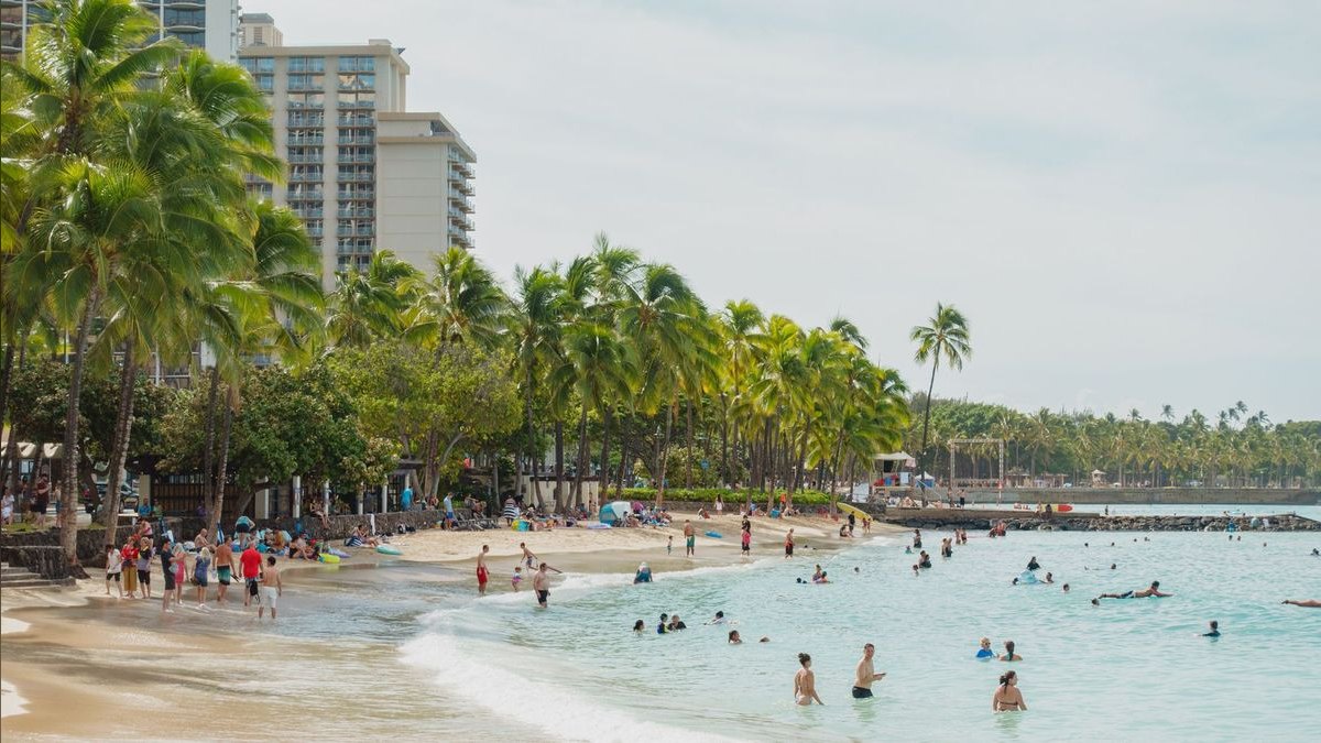 The 10 Best Family Resorts in Hawaii with Kids' Programs for 2027 — figure 1