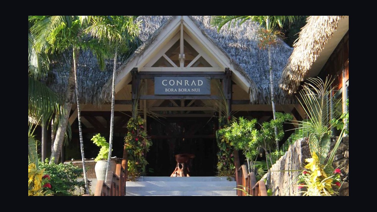 The 10 Best Overwater Bungalow Resorts in Bora Bora & French Polynesia (2026) — figure 3