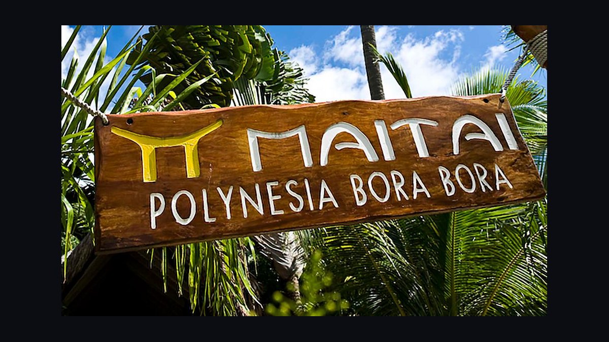 The 10 Best Overwater Bungalow Resorts in Bora Bora & French Polynesia (2026) — figure 6