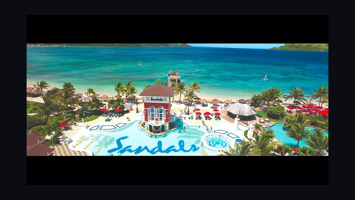 The 10 Best Overwater & Beach Resorts in the Caribbean & Atlantic for an Overwater Experience (2026) — figure 2
