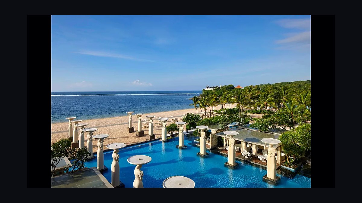 The 10 Best Luxury Resorts in Bali for Couples & Honeymooners (2026) — figure 3