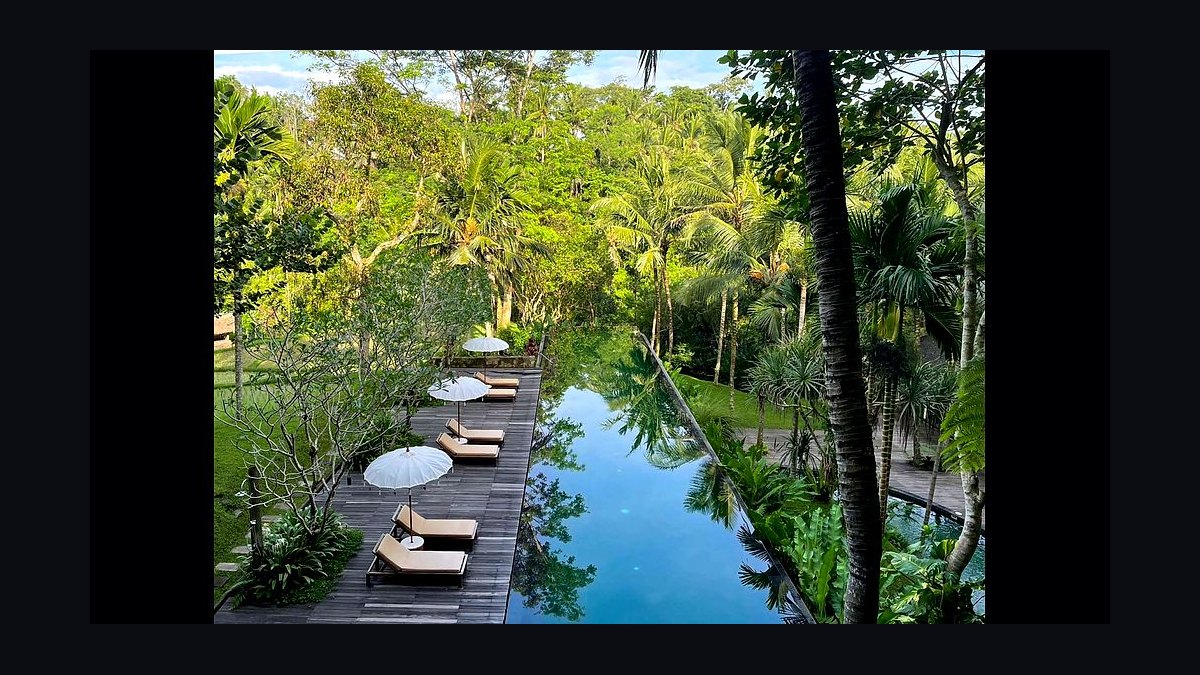 The 10 Best Luxury Resorts in Bali for Couples & Honeymooners (2026) — figure 6