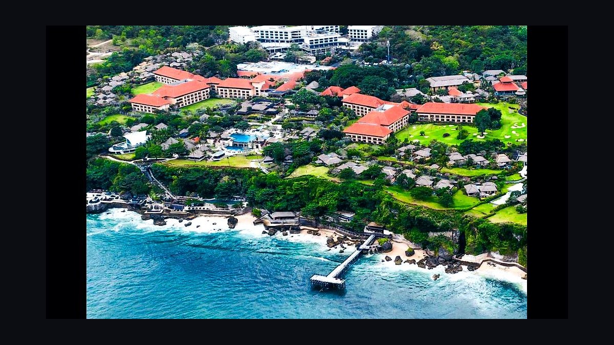 The 10 Best Luxury Resorts in Bali for Couples & Honeymooners (2026) — figure 7