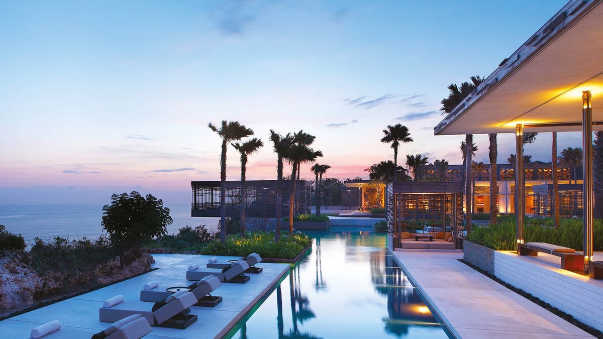 The 10 Best Luxury Resorts in Bali for Couples & Honeymooners (2026) — figure 9