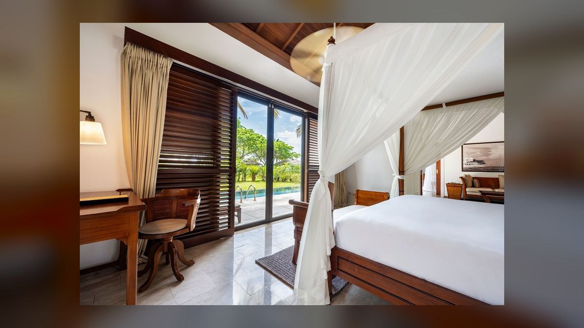The 10 Best Overwater Villa Resorts in Zanzibar, Mauritius & the Indian Ocean (2026) — figure 5