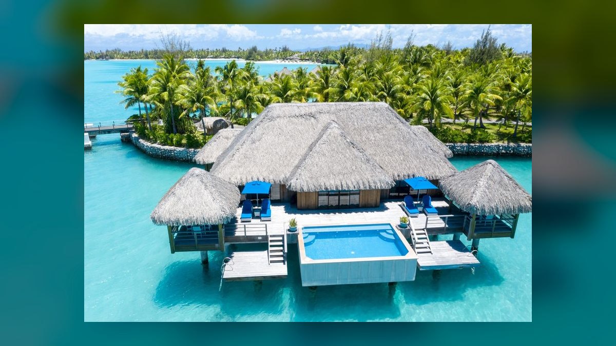 The 10 Best Overwater Villa Resorts in Zanzibar, Mauritius & the Indian Ocean (2026) — figure 9