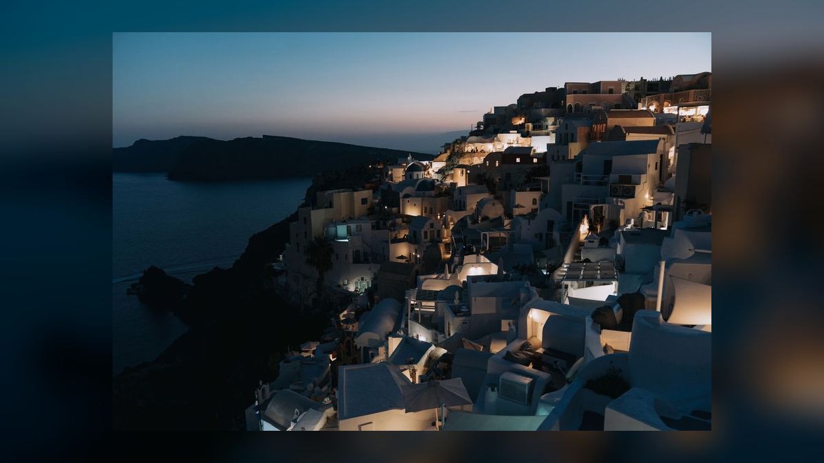Top 10 Resorts in Santorini in 2027 — figure 2