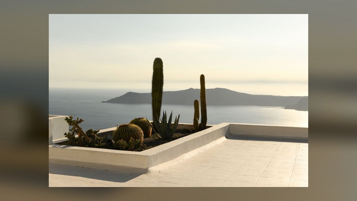 Top 10 Resorts in Santorini in 2027 — figure 5