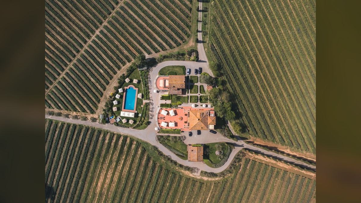 Top 10 Resorts in Tuscany — figure 5