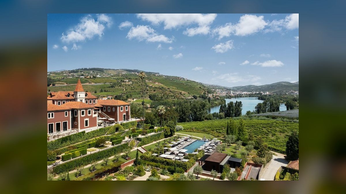 Top 10 Resorts in Portugal in 2027 — figure 1