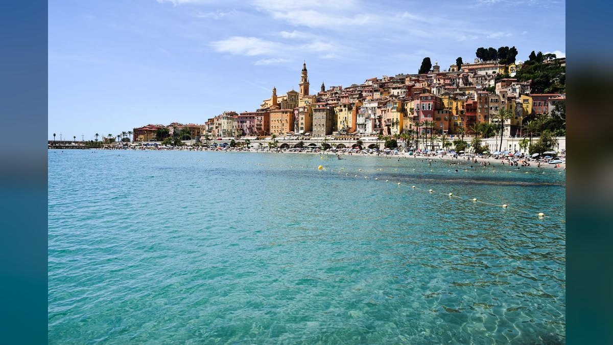 Top 10 Resorts in French Riviera — figure 1