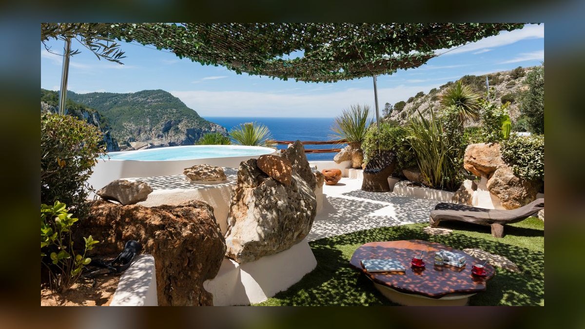 Top 10 Luxury Beach Resorts in Ibiza — figure 3