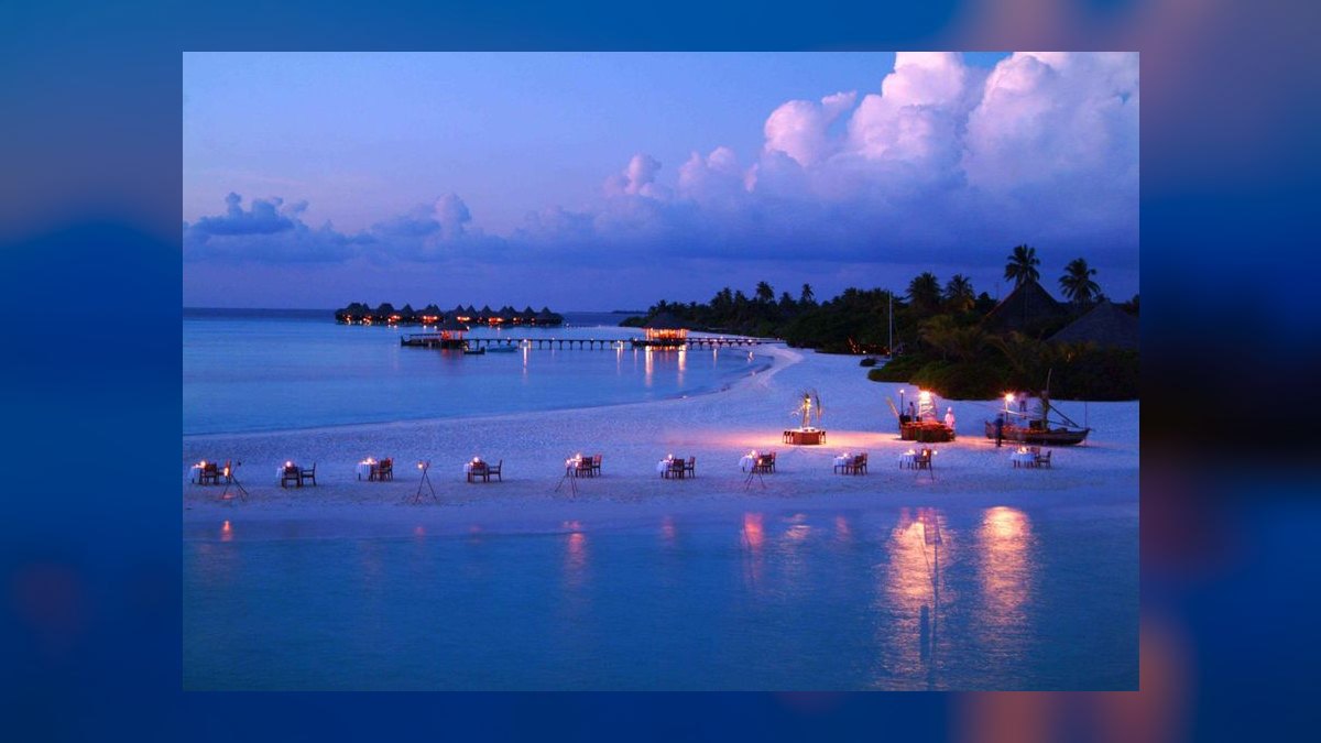 When is the best time to book a resort in the Maldives in 2027 — figure 7