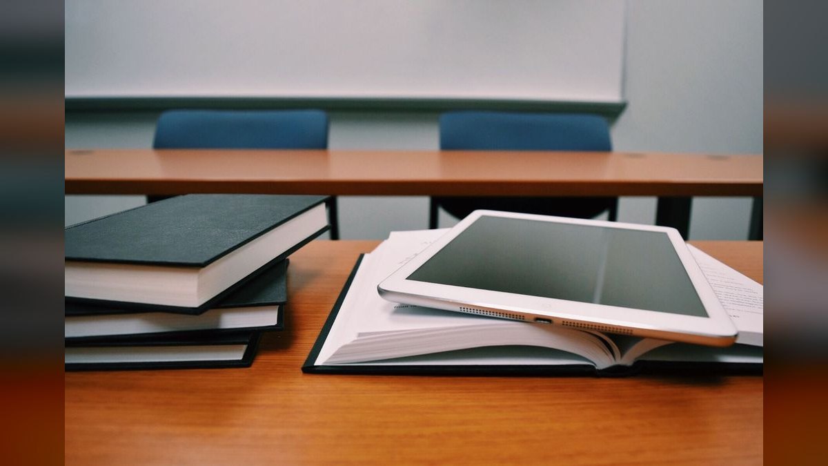 Top 10 Universities for Education in 2027 — figure 1