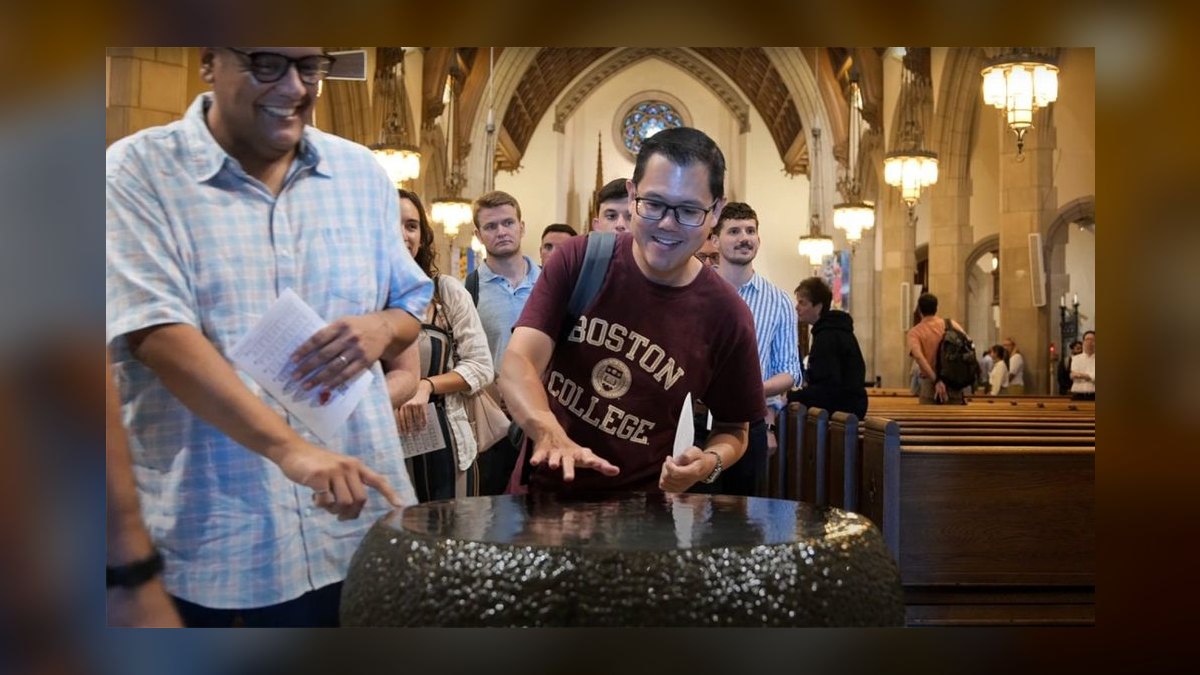 Top 10 Theology and Divinity Schools in 2027 — figure 10