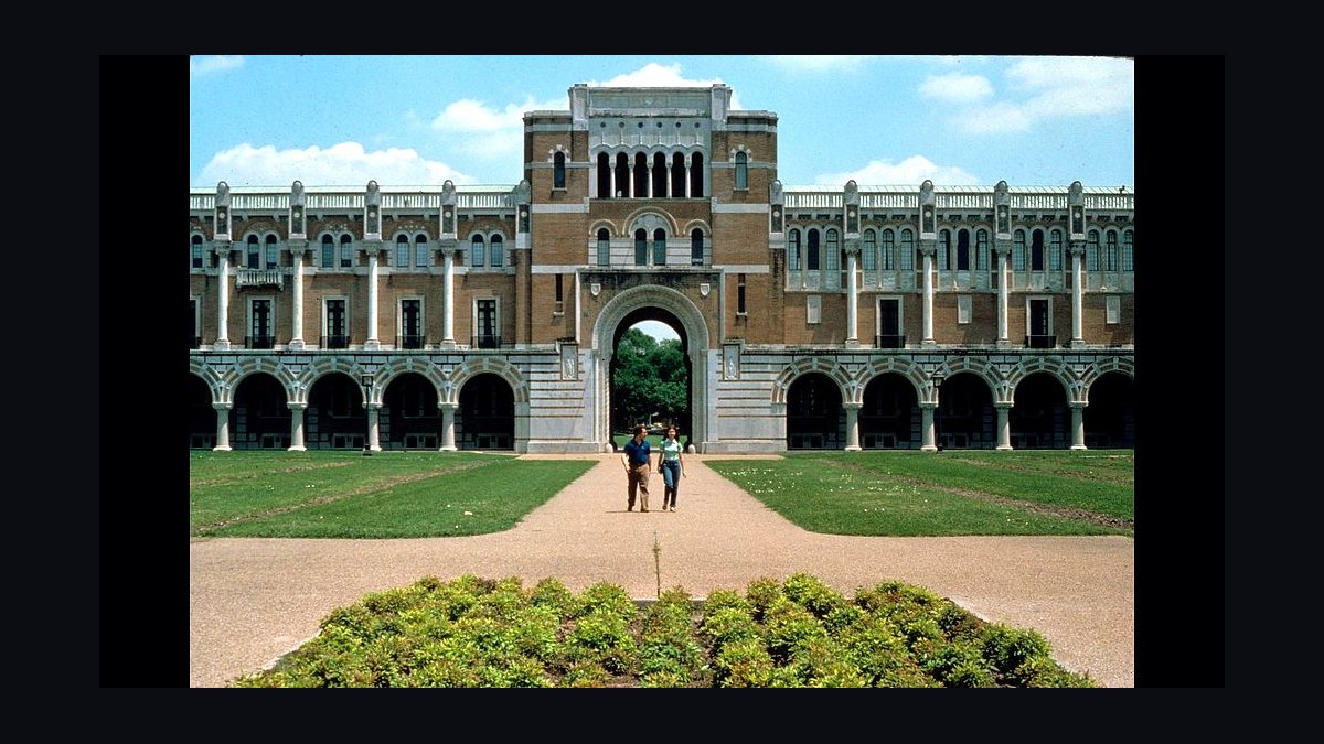 Top 10 Hidden Ivies in 2027 — figure 3