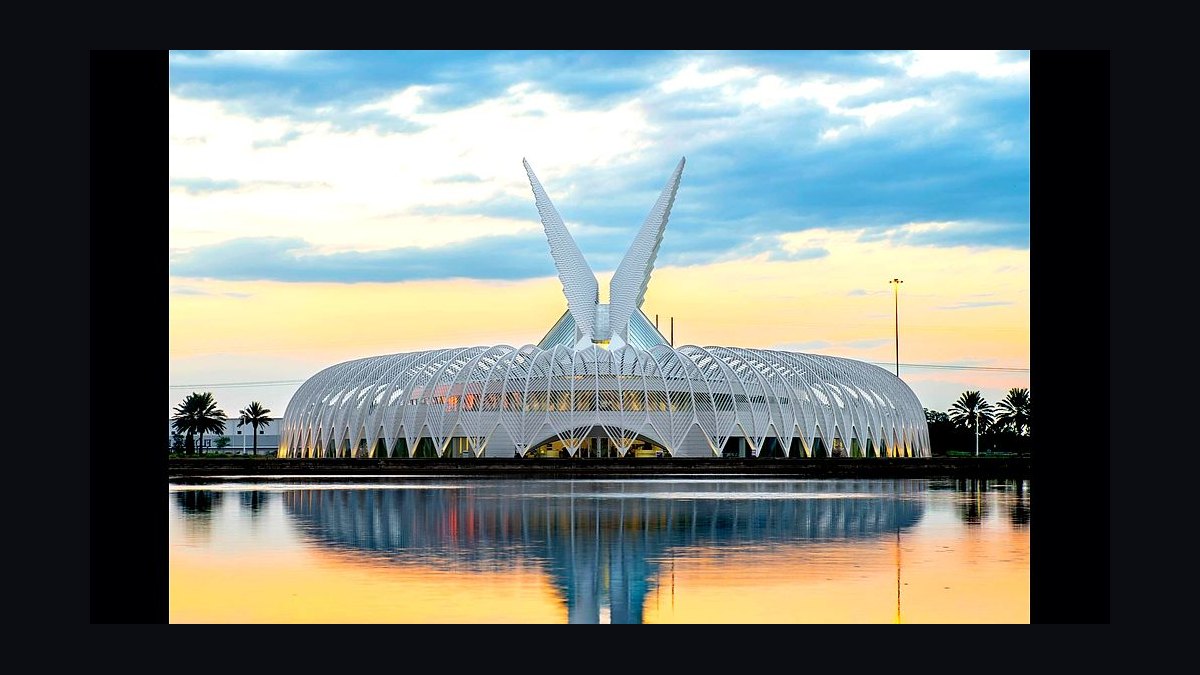Top 10 Up-and-Coming Colleges in 2027 — figure 10