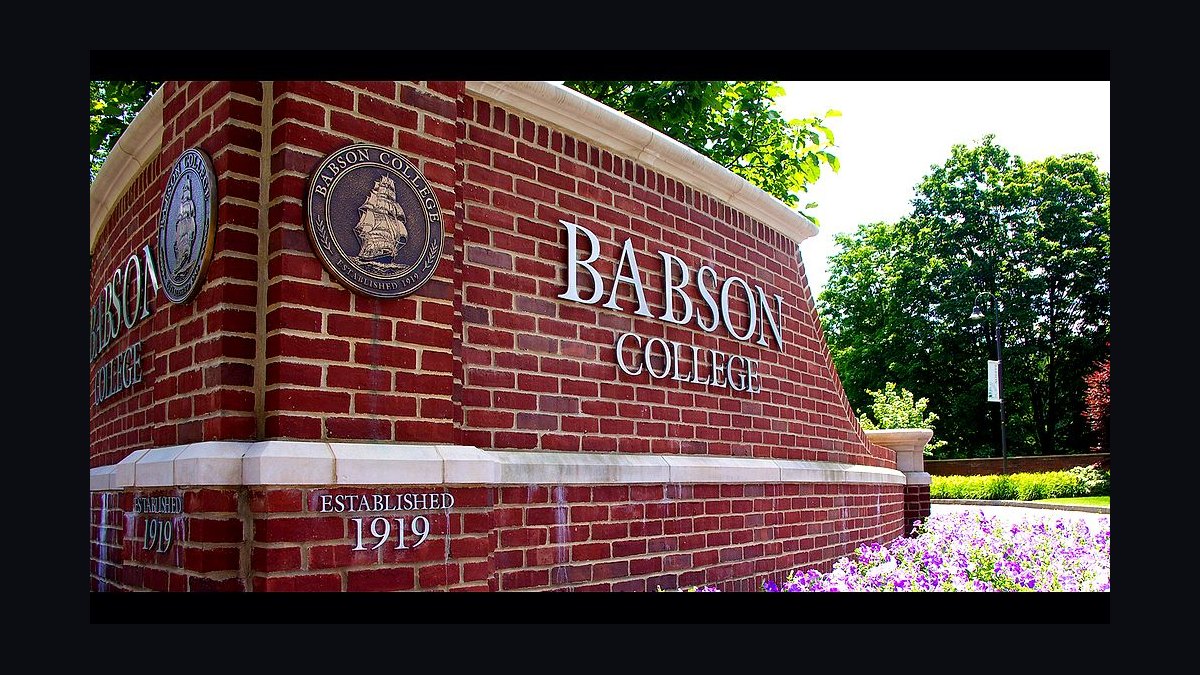 Top 10 Colleges with the Best ROI in 2027 — figure 10