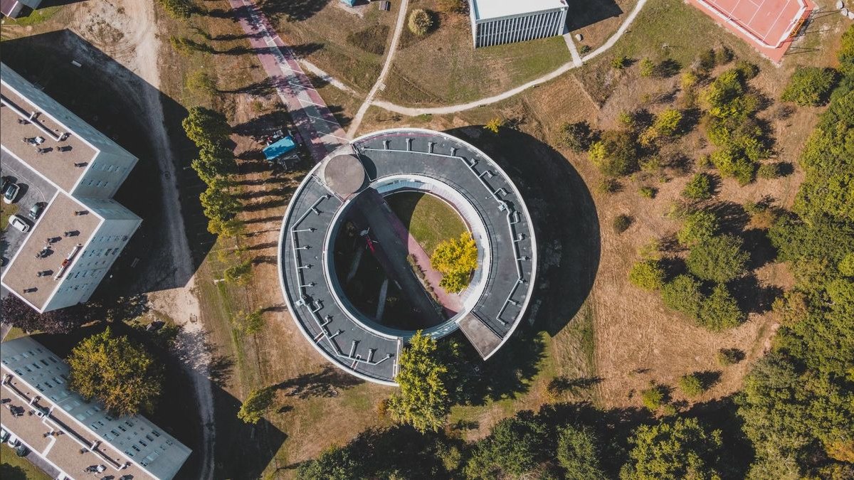 Top 10 Universities for Real Estate in 2027 — figure 6