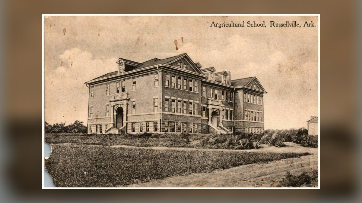 Top 10 Public Universities in Arkansas in 2027 — figure 4