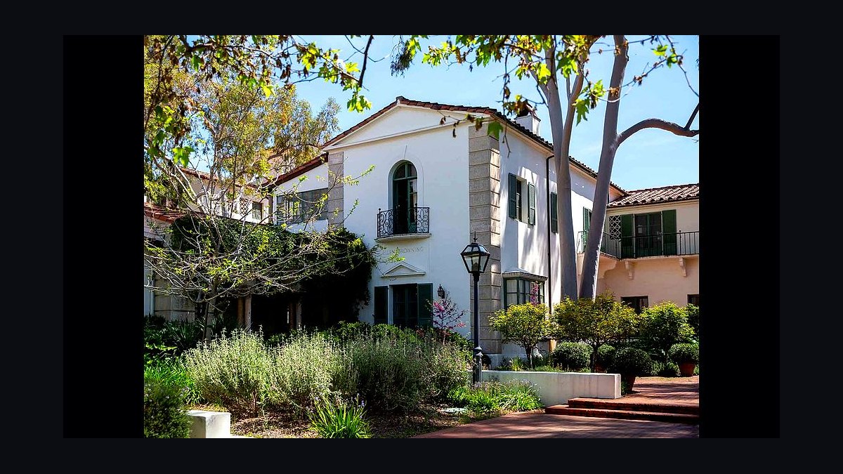 Top 10 Best Women's Colleges in 2027 — figure 7