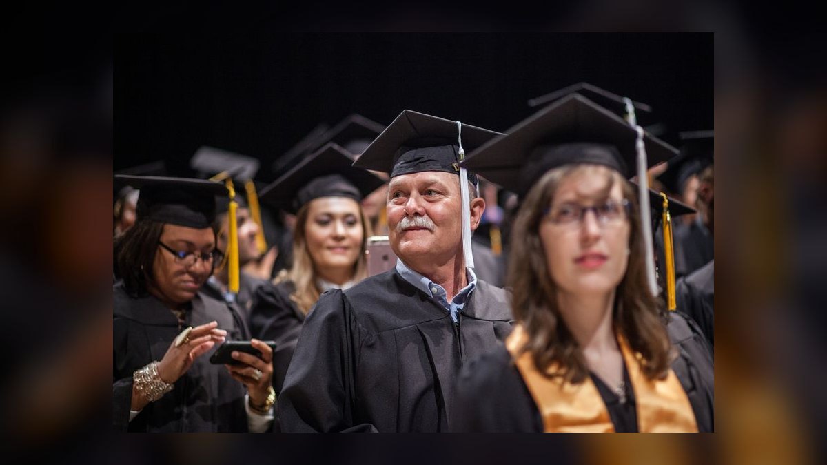 Top 10 Best Colleges for Adult Learners in 2027 — figure 2