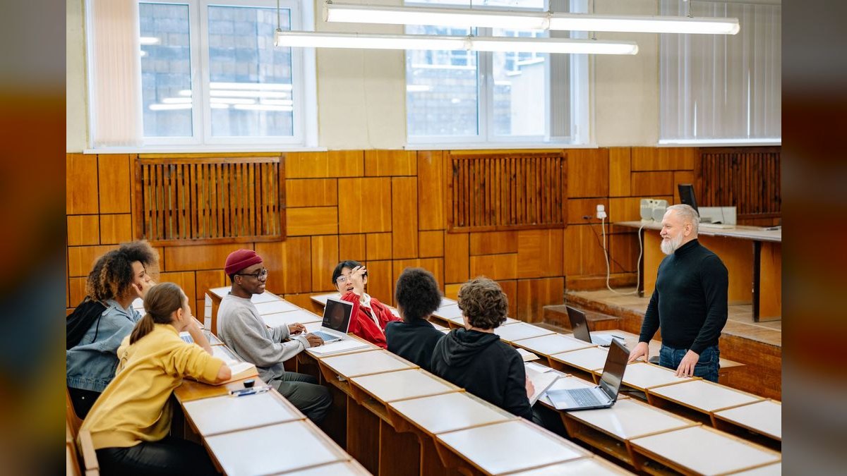 Top 10 Best Colleges for Financial Aid for Middle-Class Families in 2027 — figure 2