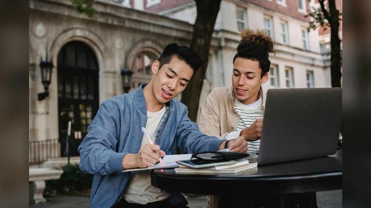 Top 10 Best Colleges for Financial Aid for Middle-Class Families in 2027 — figure 4