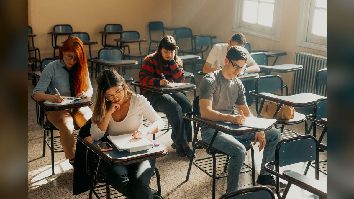 Top 10 Best Colleges for Low-Income Students in 2027 — figure 4