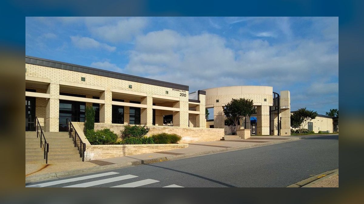 Top 10 Community Colleges in North Carolina in 2027 — figure 9