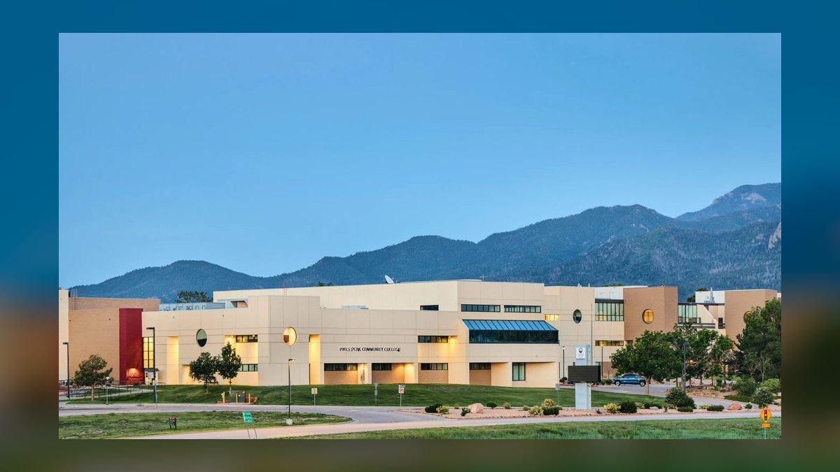 Top 10 Community Colleges in Colorado in 2027 — figure 1