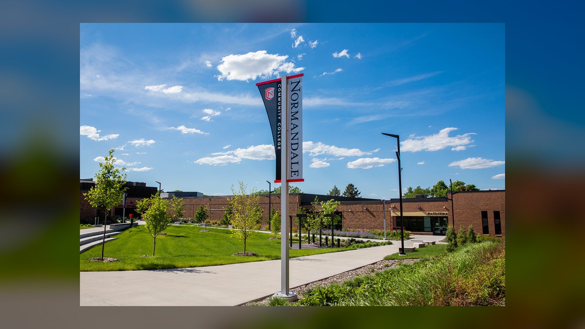 Top 10 Community Colleges in Minnesota in 2027 — figure 1