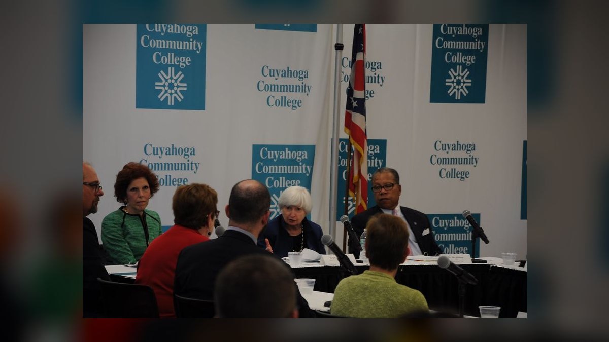 Top 10 Community Colleges in Ohio in 2027 — figure 1