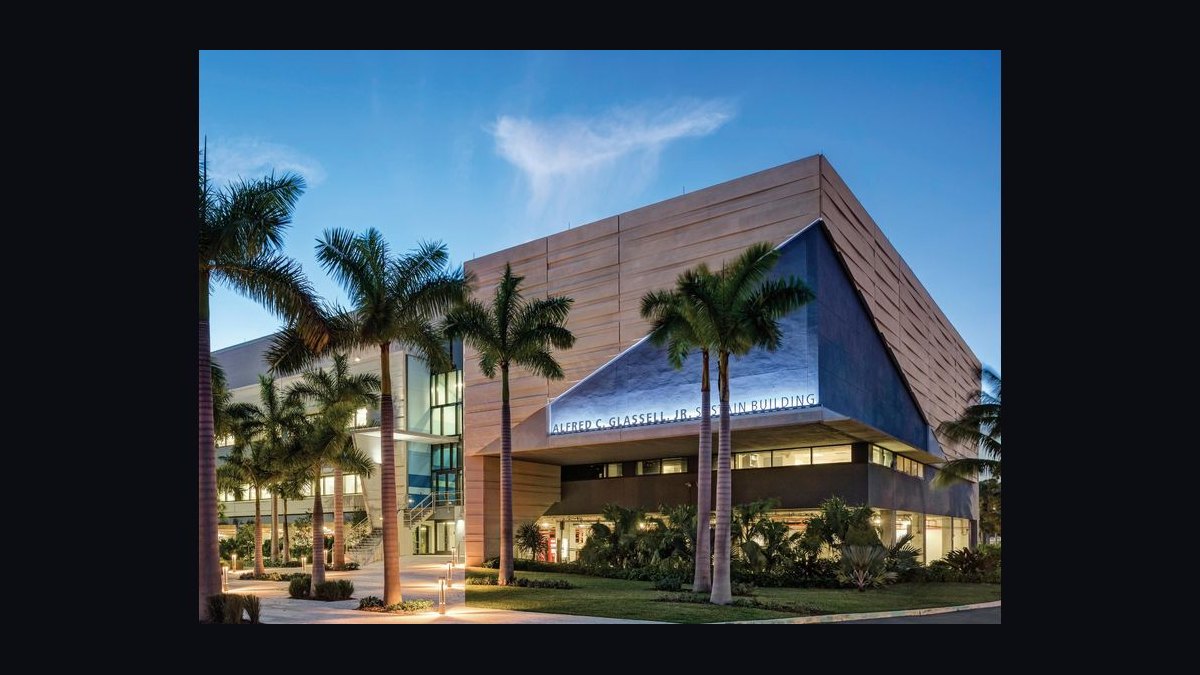 Top 10 Marine Biology Programs in Florida in 2027 — figure 1