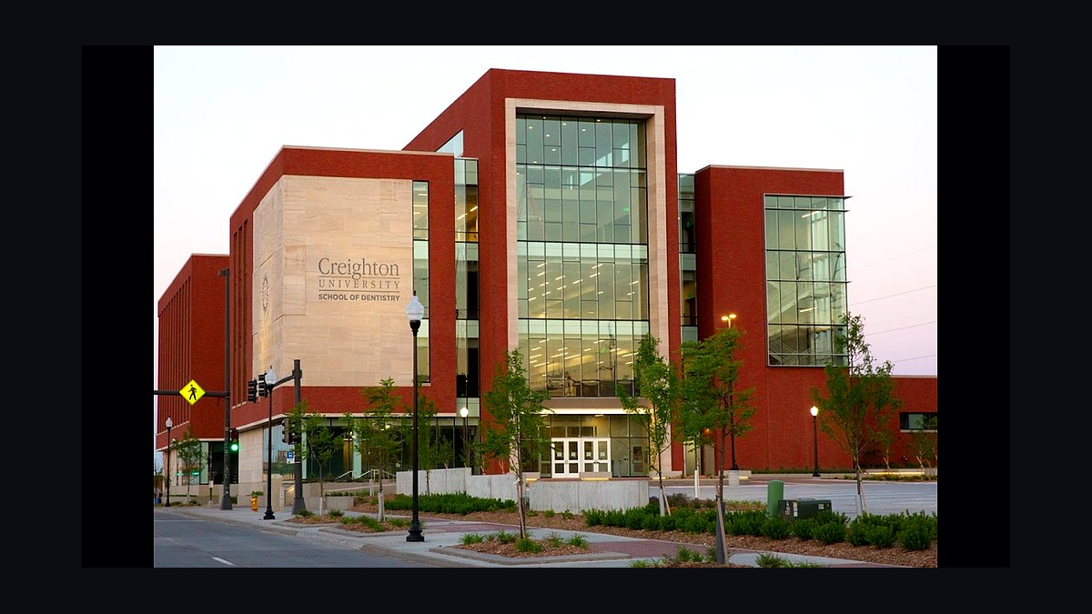 Top 10 Dental Schools in 2027 — figure 5