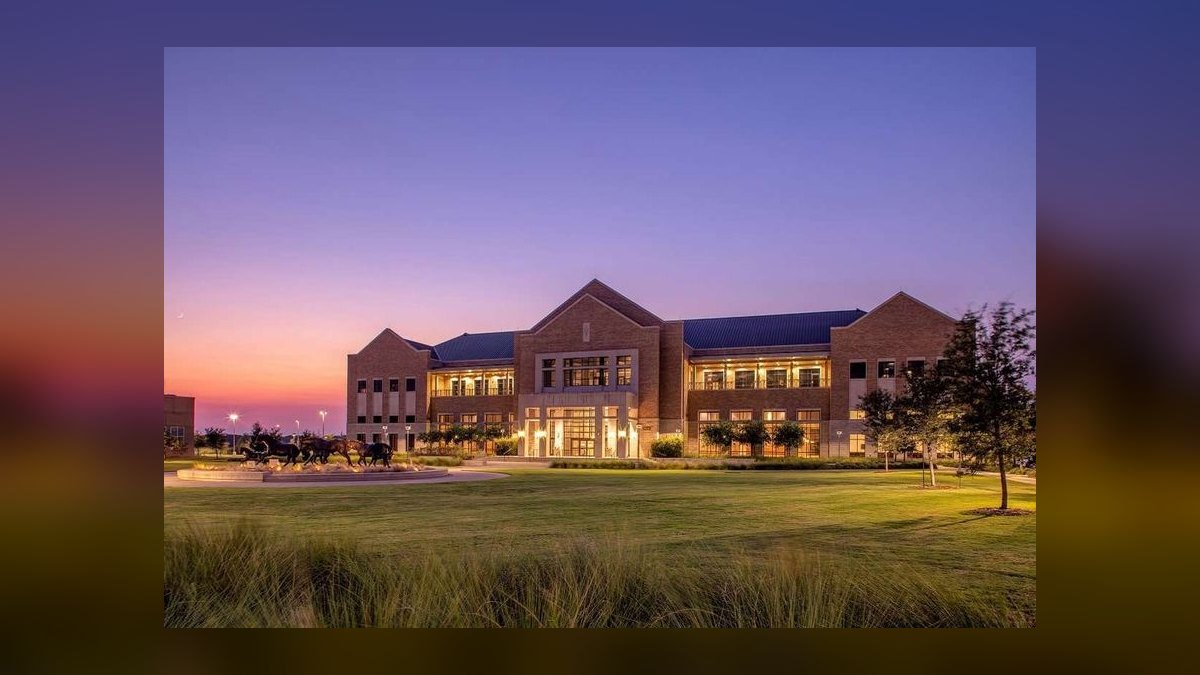 Top 10 Veterinary Schools in 2027 — figure 8