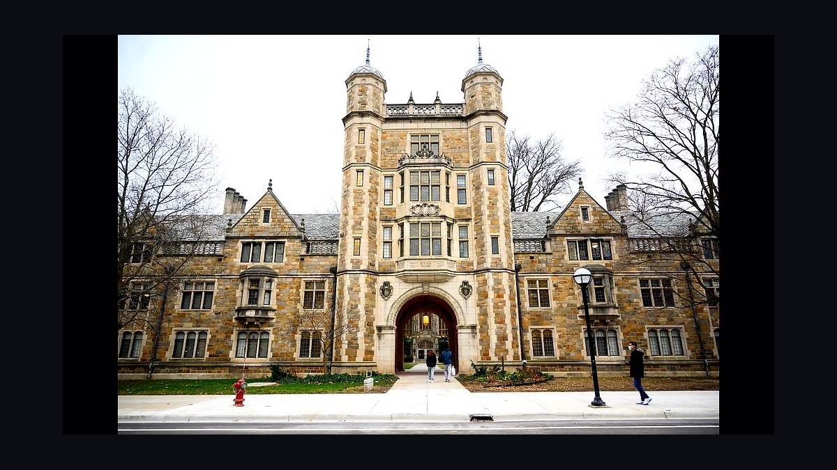 Top 10 Law Schools for Corporate Law in 2027 — figure 6