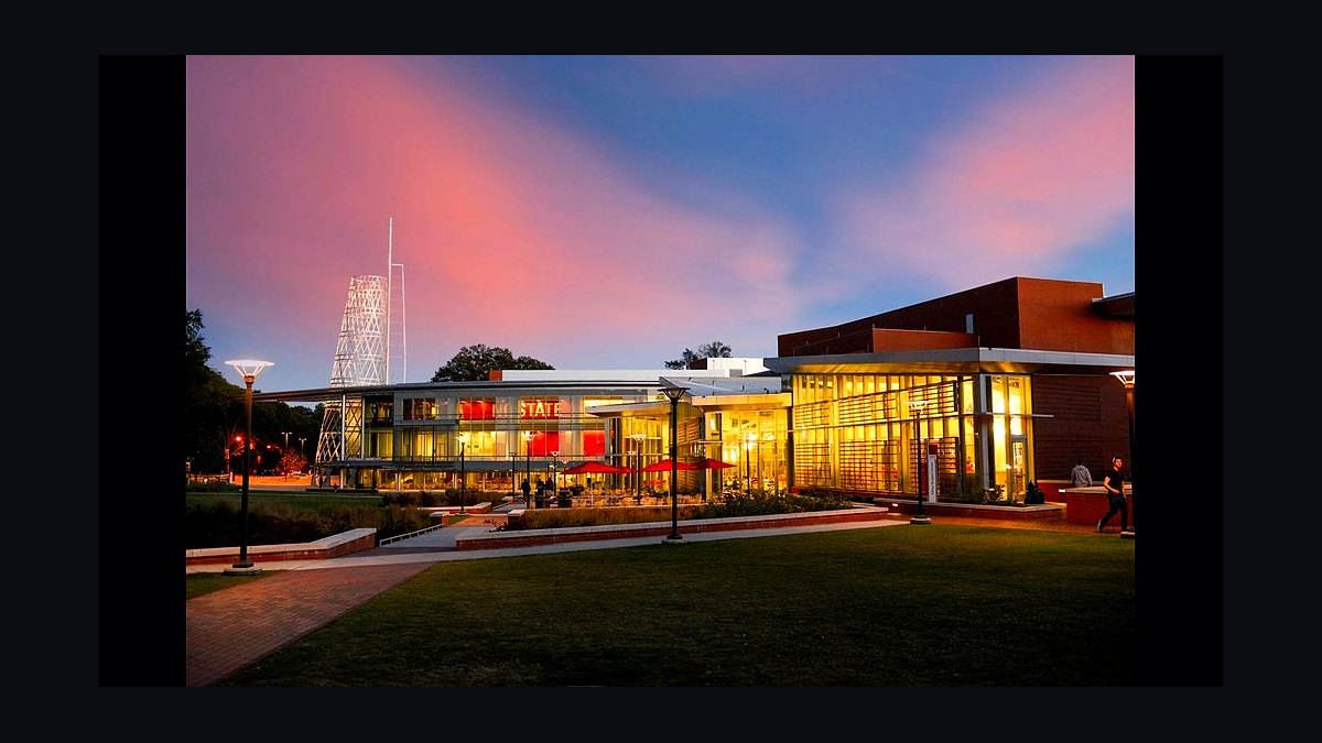 Top 10 Veterinary Schools in the US in 2027 — figure 3