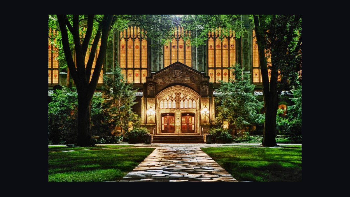 Top 10 Public Colleges for Out-of-State Students in 2027 — figure 1