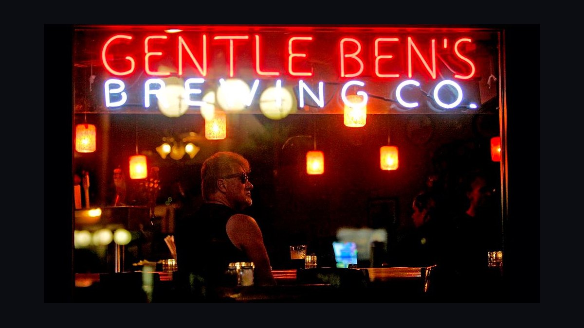 Top 10 Bars at the University of Arizona in 2027