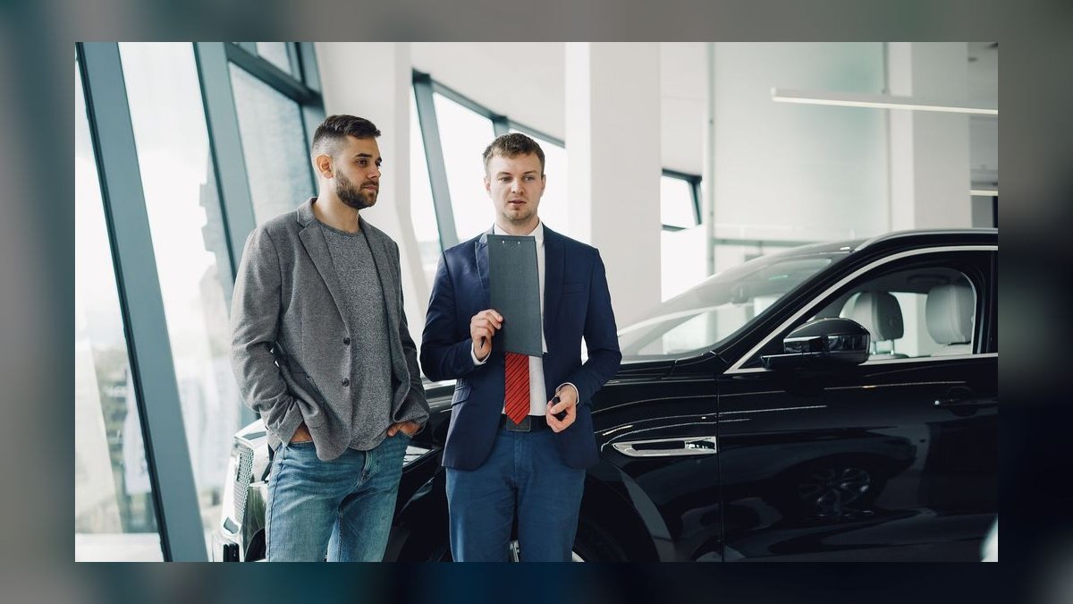 How do you build a sales enablement content library that aligns with each stage of the buyer's journey in 2027 — figure 7