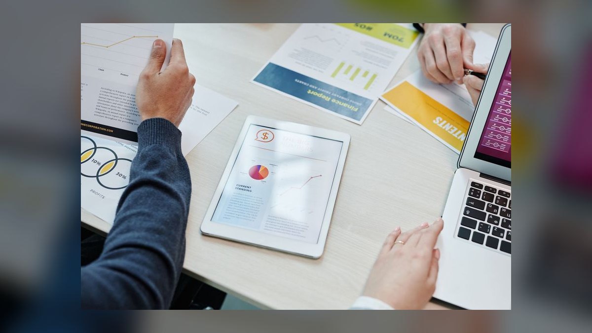 How do you build a sales enablement content audit process that identifies gaps in 2027 — figure 8