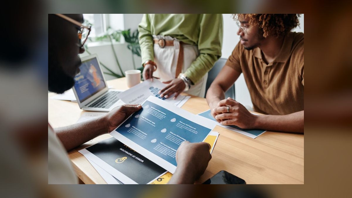 How do you build a sales enablement certification program for tenured reps in 2027 — figure 3