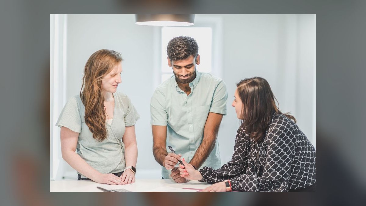 How do you enable a sales team in Medical Practice / Clinic in 2027 — figure 6